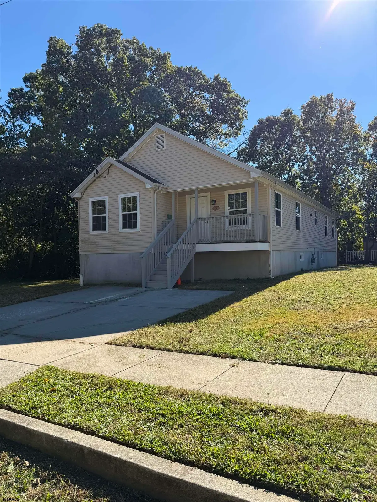 727 Cayuga Ave, Pleasantville, NJ 08232 - #1