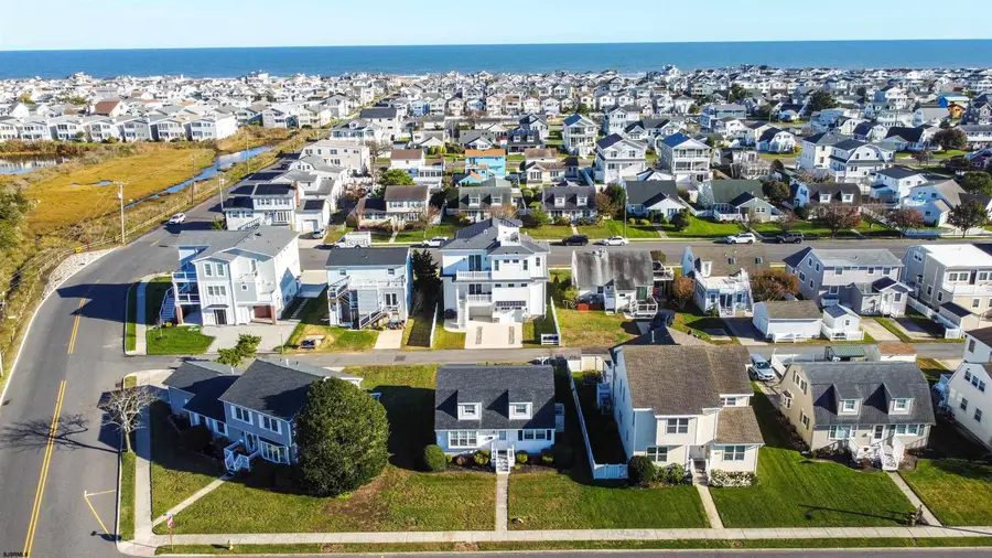 105 Anchorage Dr, Ocean City, NJ 08226 - #2