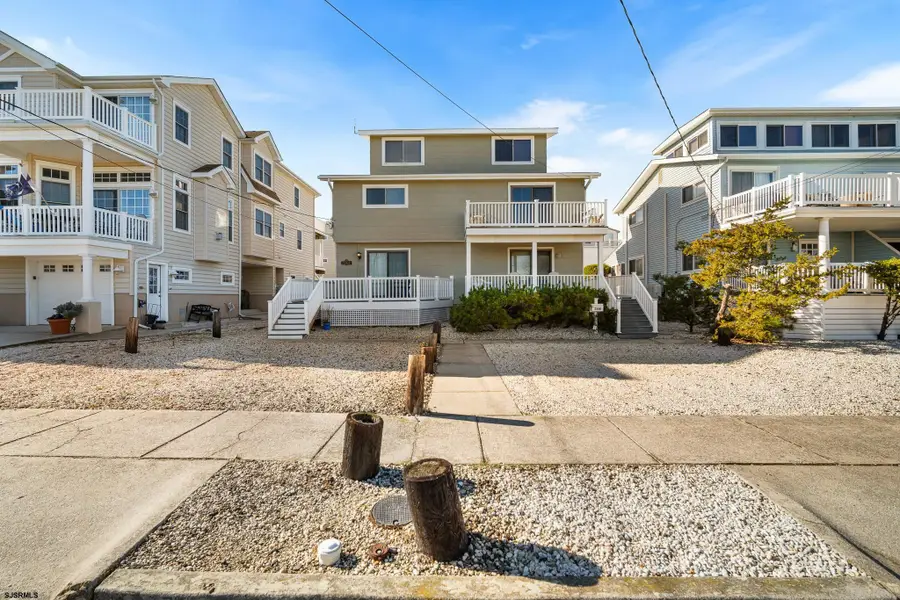 316 E 38th Street #east, Sea Isle City, NJ 08243-2028 - #2
