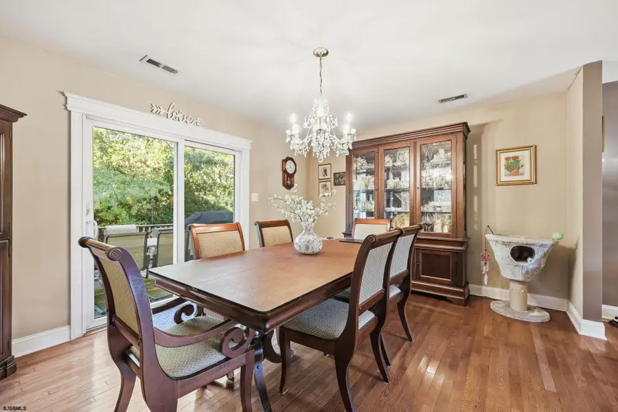 635 E Biscayne Ave, Absecon Highlands, NJ 08205 - #3
