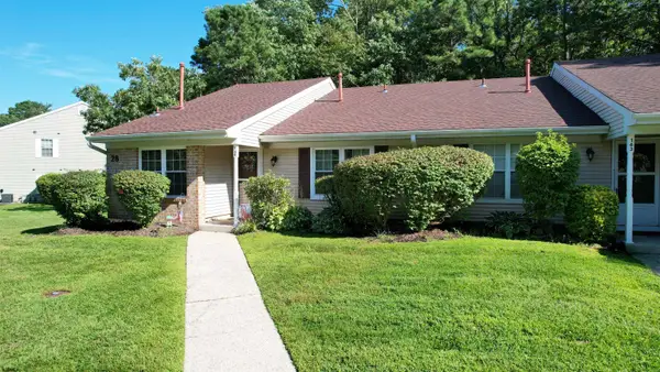 164 Club Pl #164, Galloway Township, NJ 08205