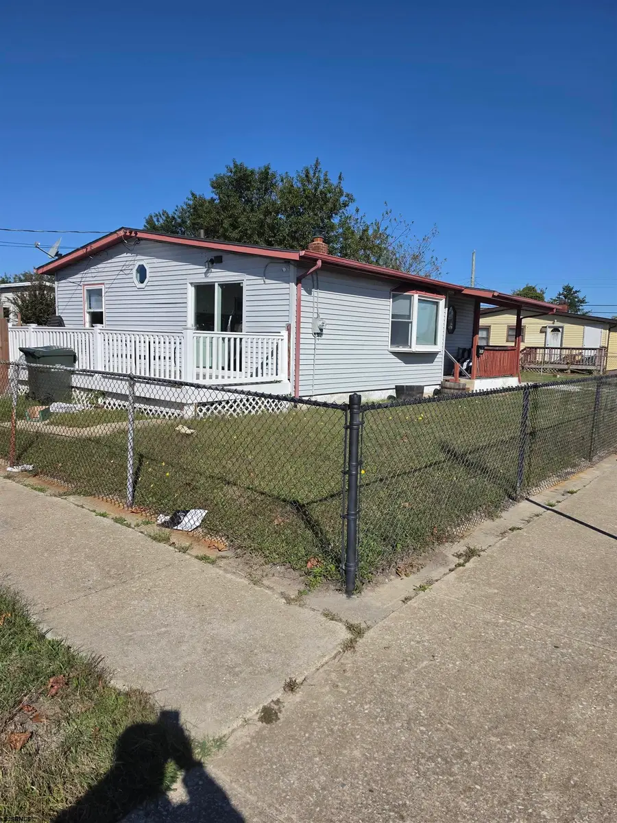 2041 Murray Ave, Atlantic City, NJ 08401-9999 - #3