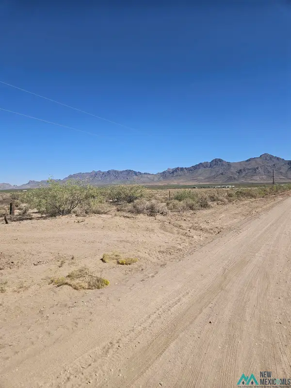 XXXX Whisper Rd Se, Deming, NM 88030