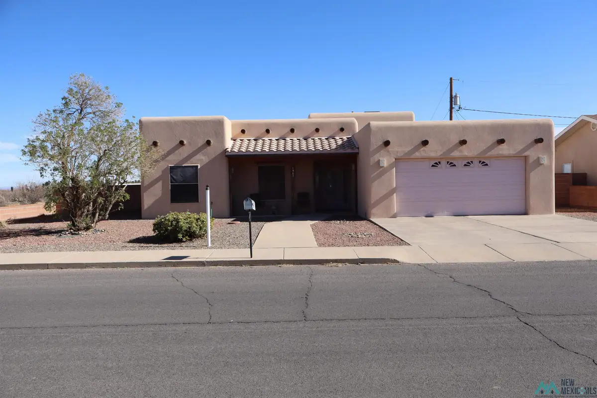 1903 S Emerson Dr, Deming, NM 88030 - Image #1
