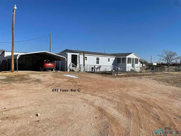 691 Vans G Avenue, Portales, NM 88130