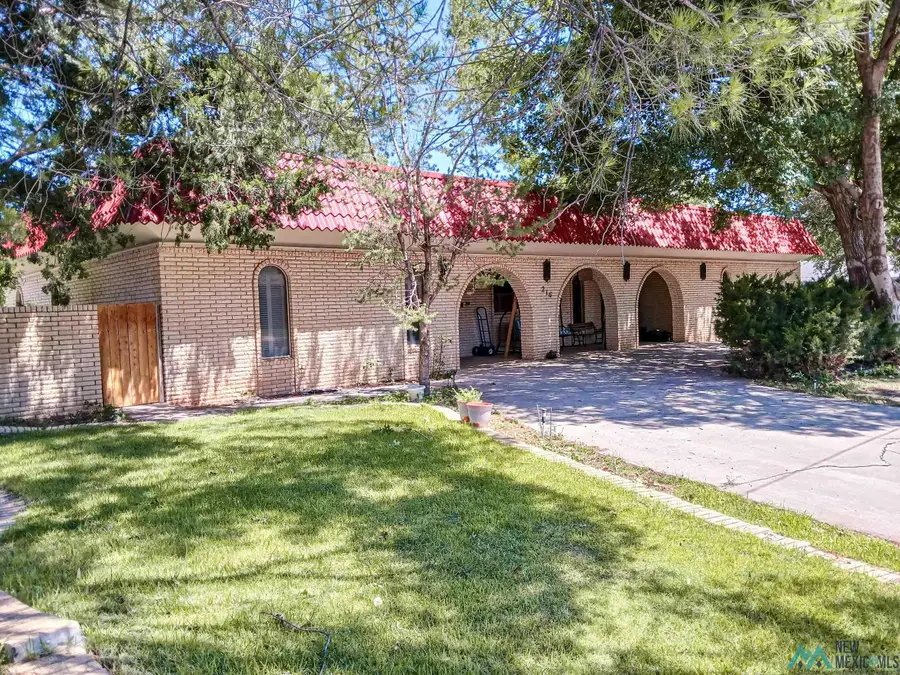 216 E Baja Drive, Hobbs, NM 88240 - #3