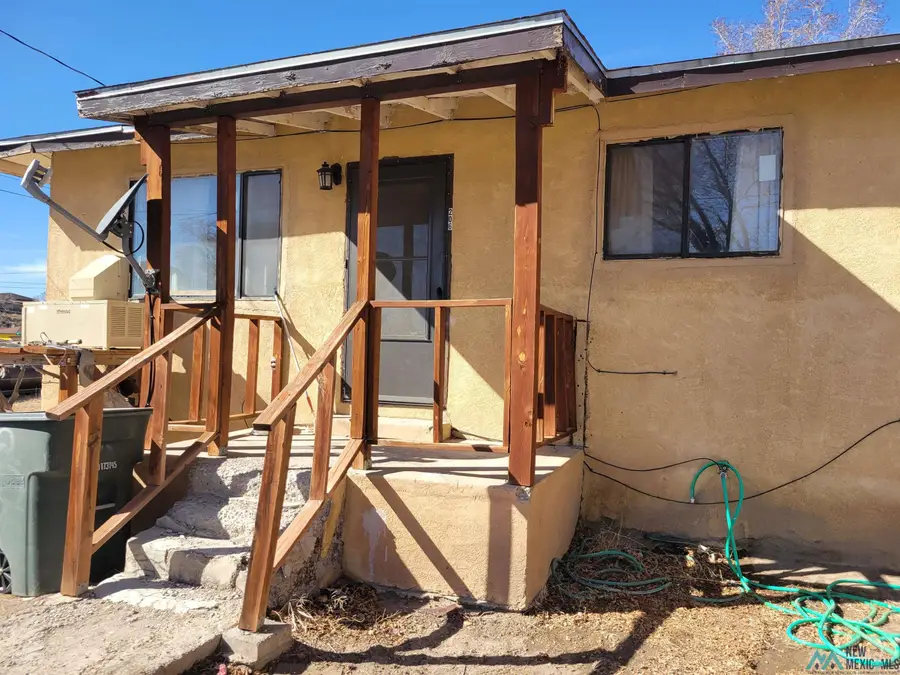 206 W Adams Avenue, Gallup, NM 87301 - Image #3