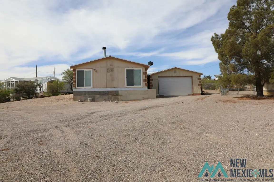 516 Pike Road, Elephant Butte, NM 87935 - Image #1