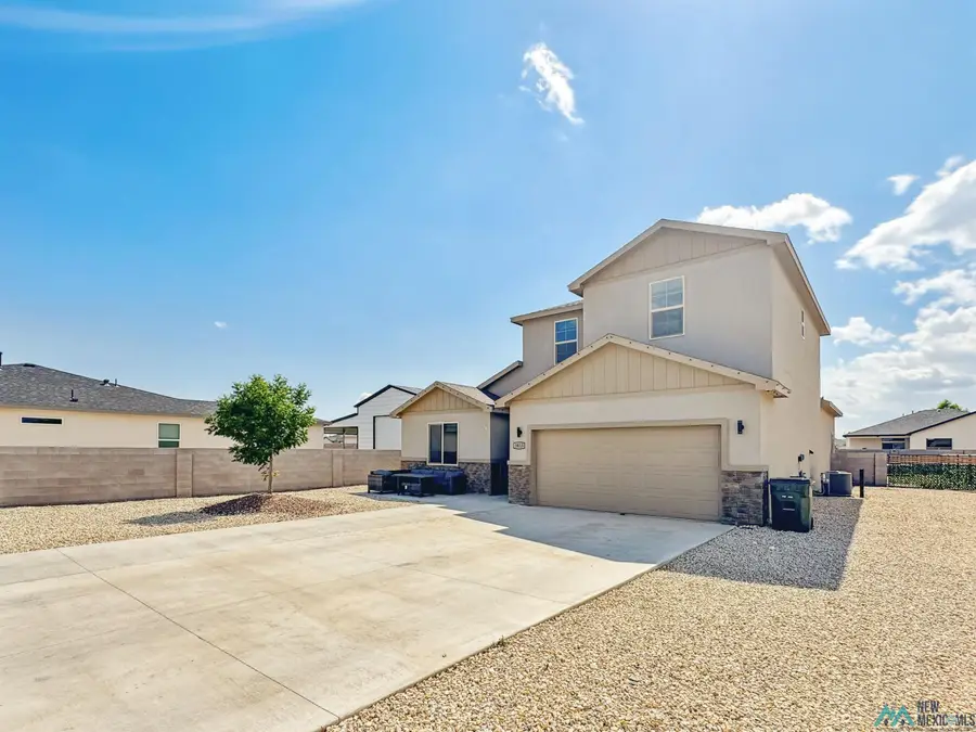 3813 Saguaro Drive, Carlsbad, NM 88220 - Image #2