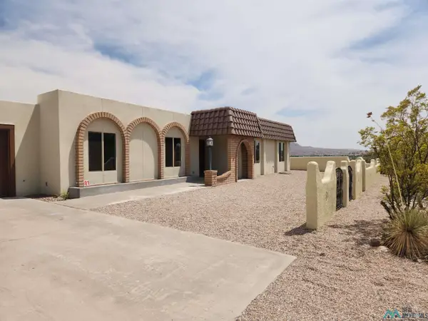 301 Stagecoach Drive, Elephant Butte, NM 87935