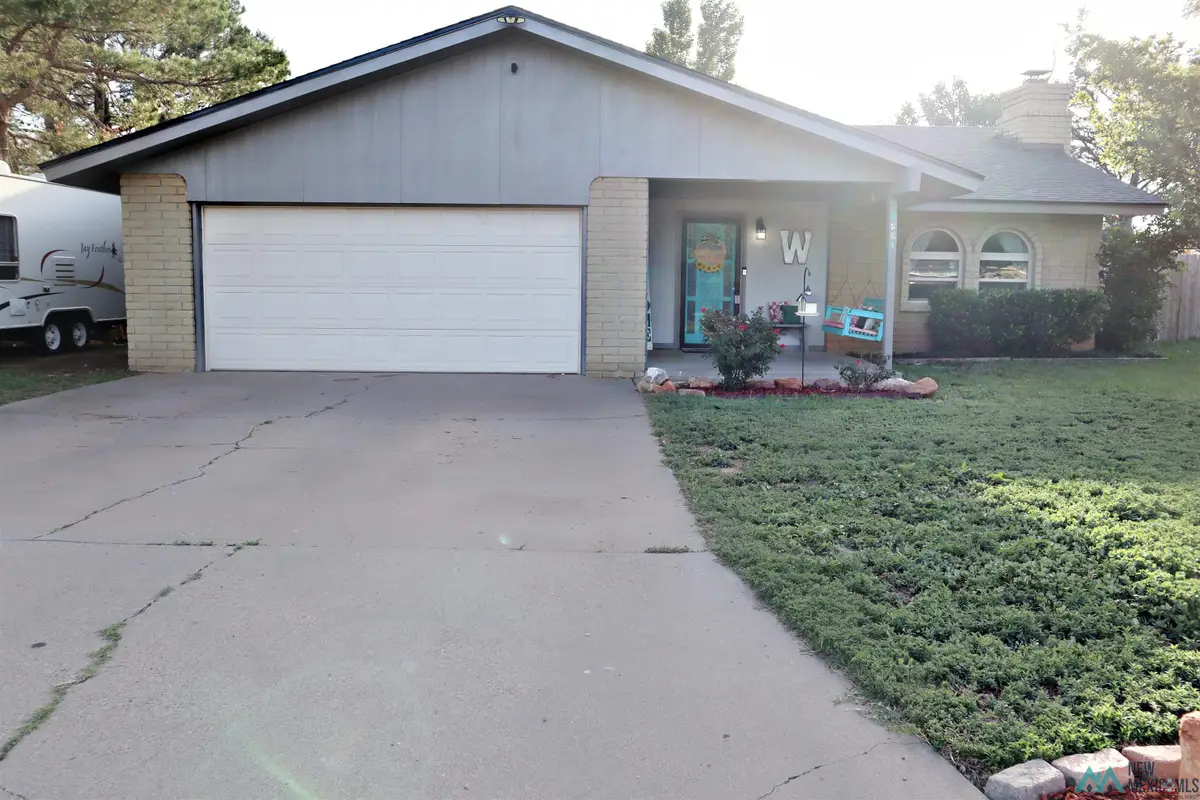 3700 Autumnwood Court, Clovis, NM 88101 - Image #1