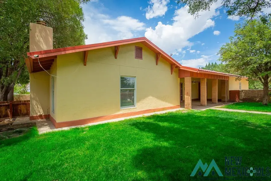 5037 W Berrendo Road, Roswell, NM 88201 - Image #2