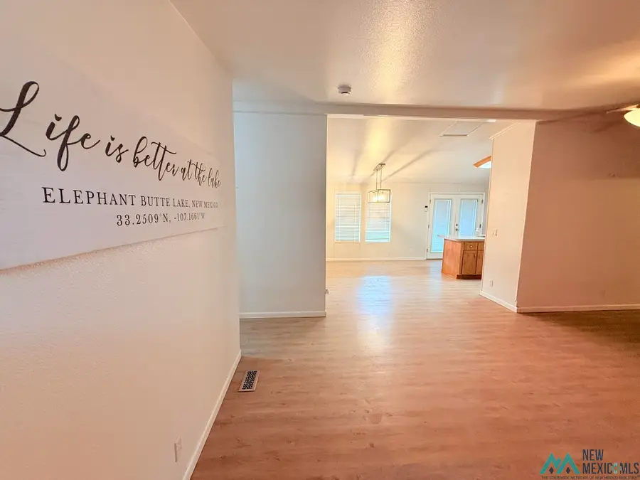 124 San Mateo Avenue, Elephant Butte, NM 87935 - Image #2