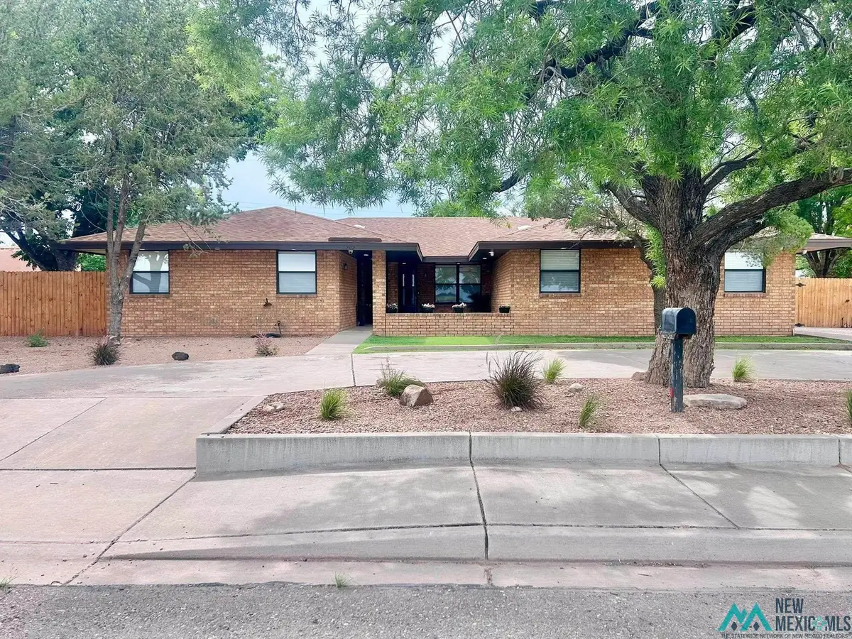 1202 Moore Avenue, Roswell, NM 88201 - Image #1