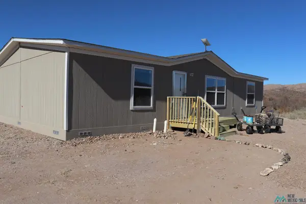 94 Alamosa Village Rd Road, Elephant Butte, NM 87935