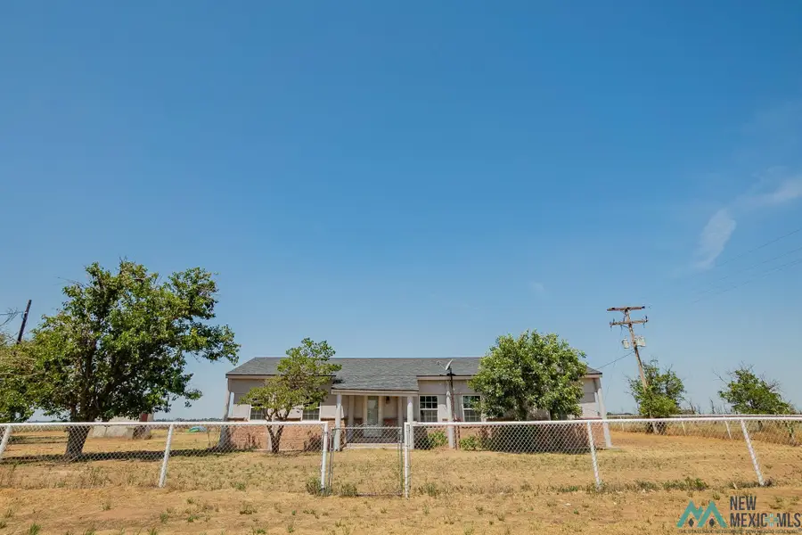 550 S Roosevelt Rd N 1/2, Portales, NM 88130 - Image #2