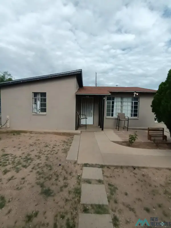 12 Murphy Pl, Roswell, NM 88203