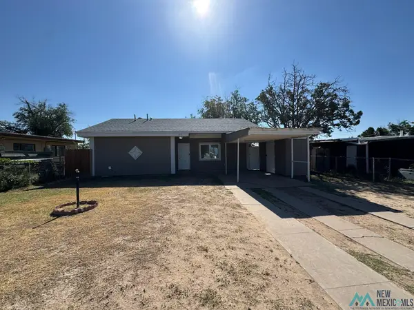 1515 Pontiac Drive, Roswell, NM 88201