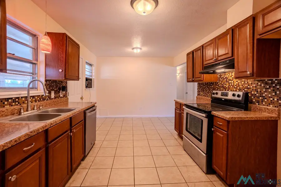 125 Sasser Drive, Clovis, NM 88101 - Image #3