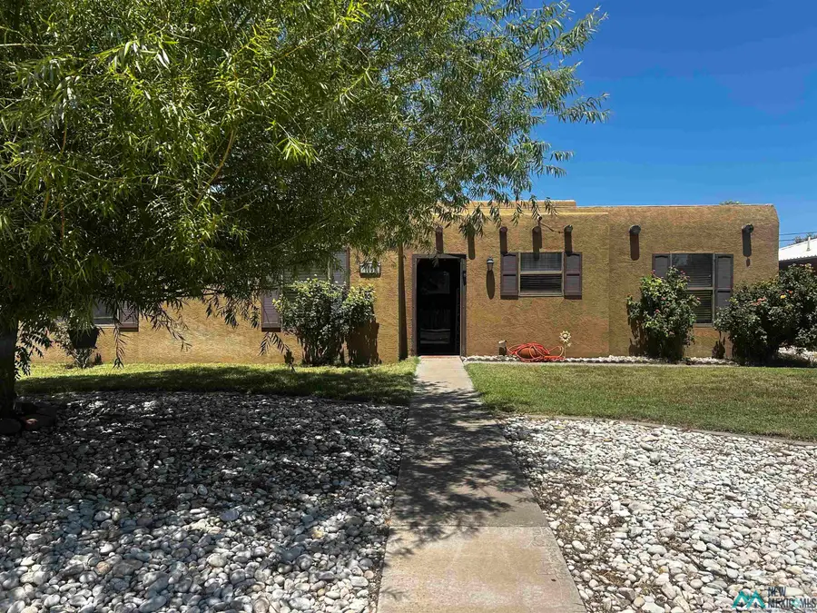 1009 Ivy Drive, Roswell, NM 88203 - Image #2