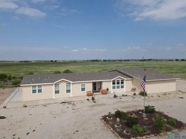 3006 W Pine Lodge Road, Roswell, NM 88201