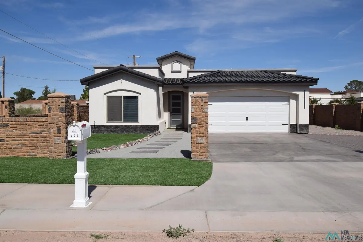 305 S Yucca St., Deming, NM 88030 - Image #1