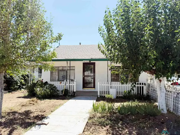 423 N Avenue C Street, Portales, NM 88130