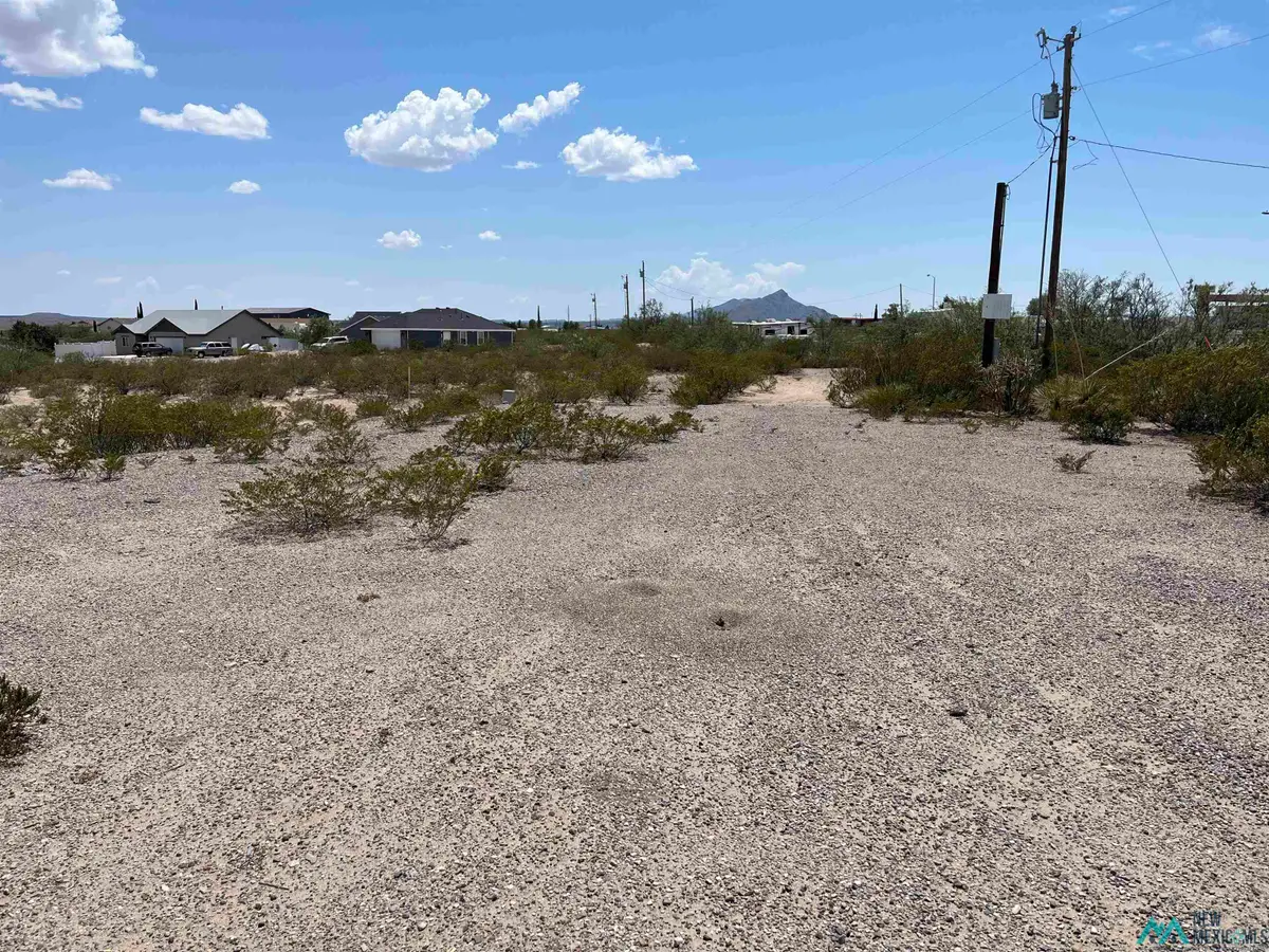 104 Erie Court, Elephant Butte, NM 87935 - Image #1