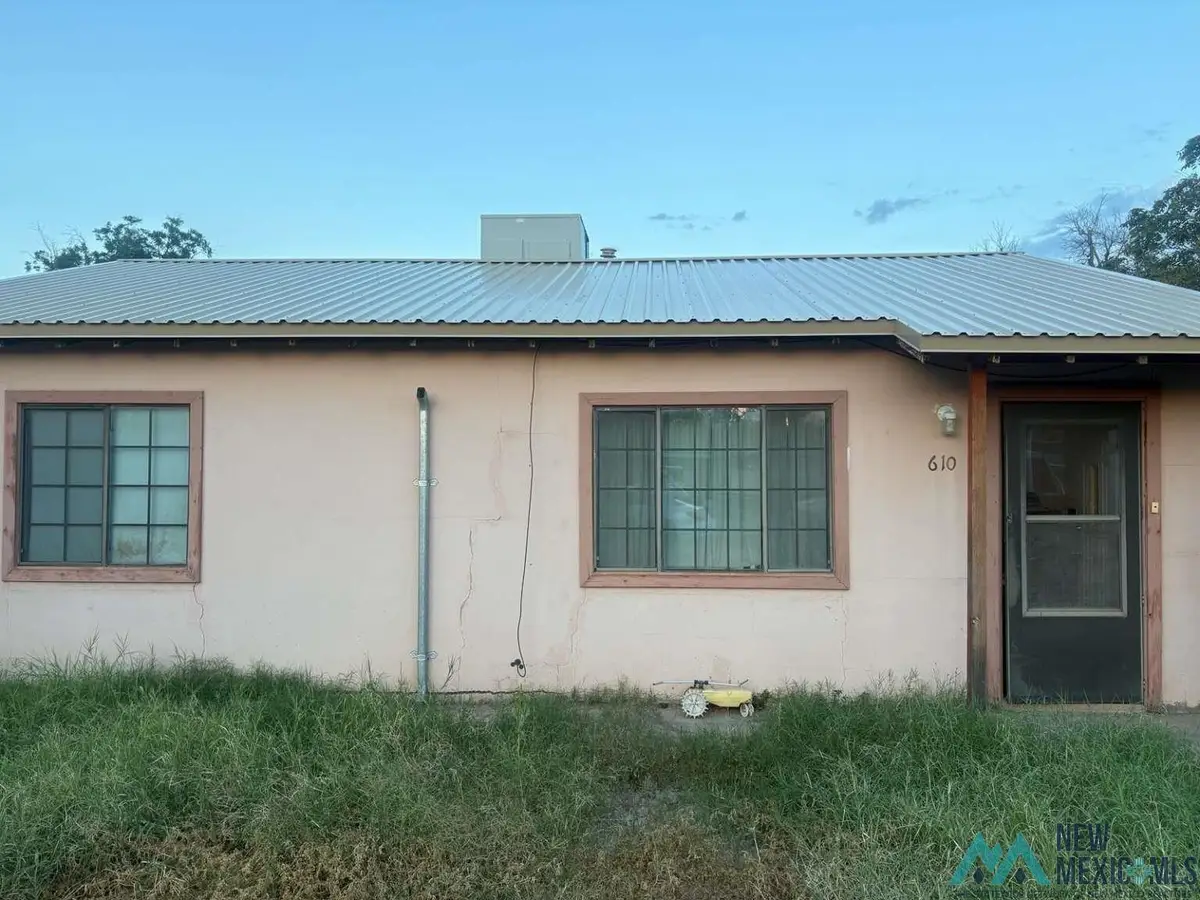 610 Welshire Street, Carlsbad, NM 88220 - Image #1