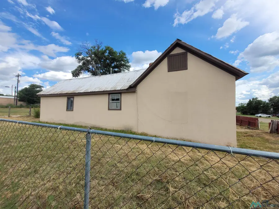 710 Colfax Avenue, Springer, NM 87747 - #3