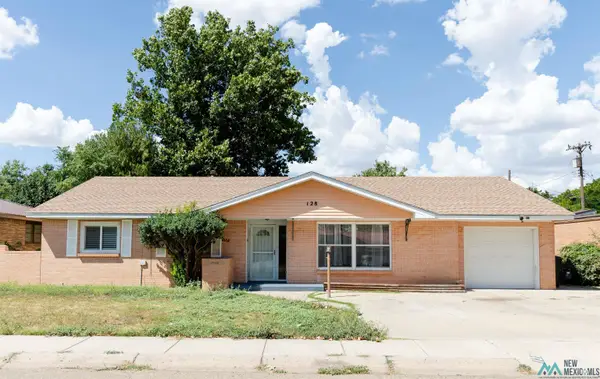 128 E Yucca Avenue, Clovis, NM 88101