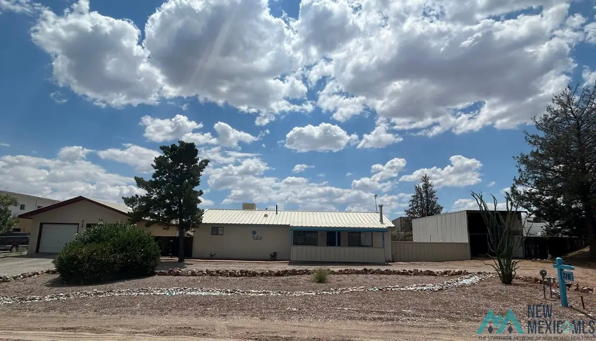 716 Erie Avenue, Elephant Butte, NM 87935 - Image #1