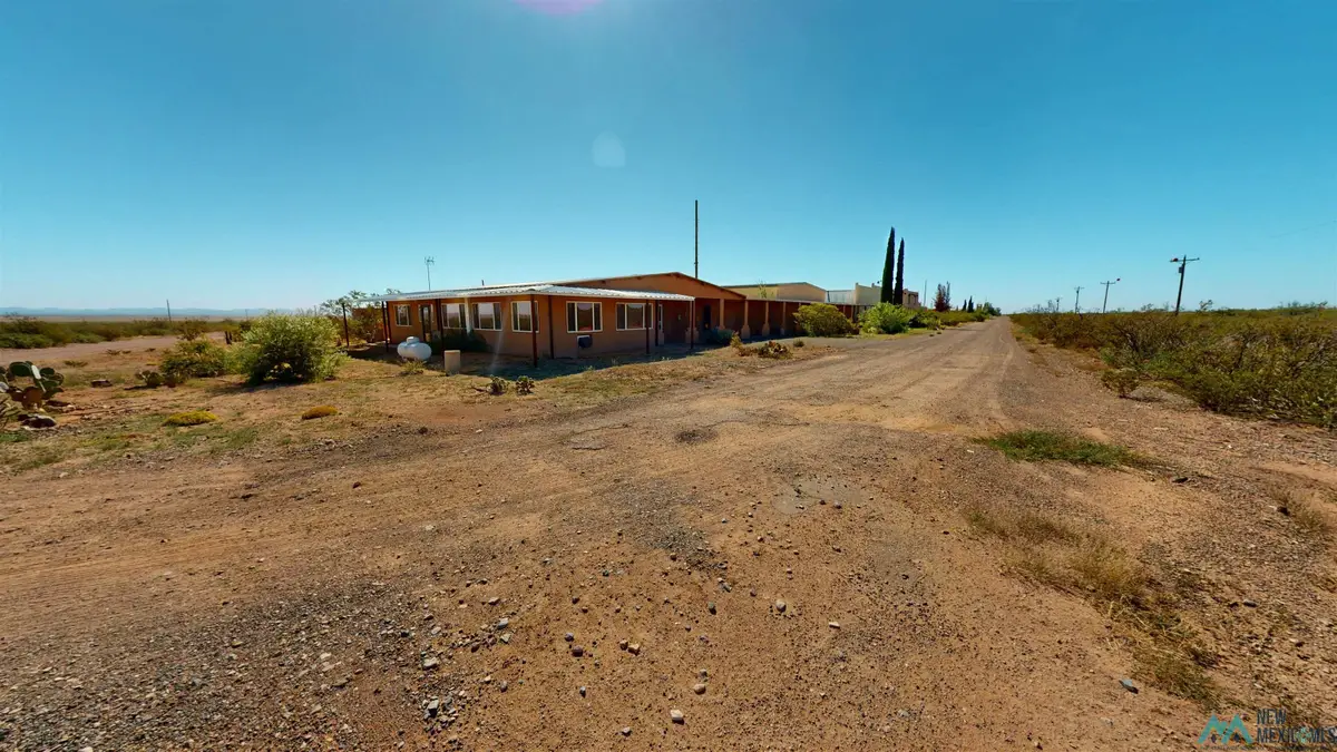 28025 Sur Luna Rd Se, Columbus, NM 88029 - Image #1