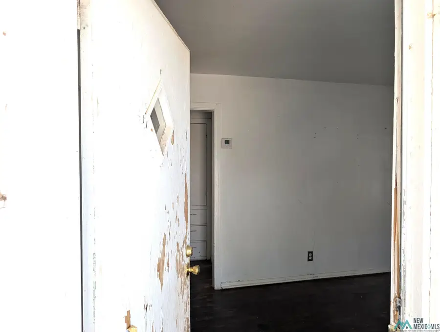 832 E Canadian Street, Portales, NM 88130 - Image #2