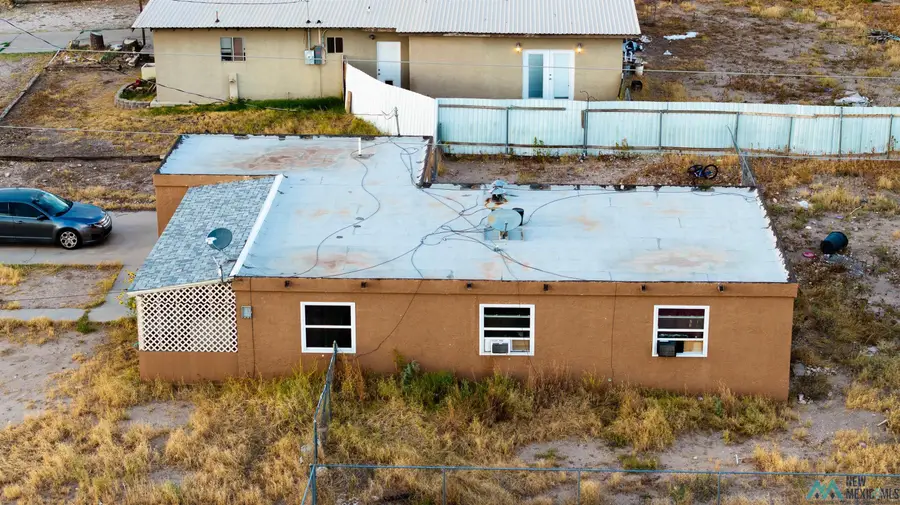 408 S 11th Street, Carlsbad, NM  - Image #3