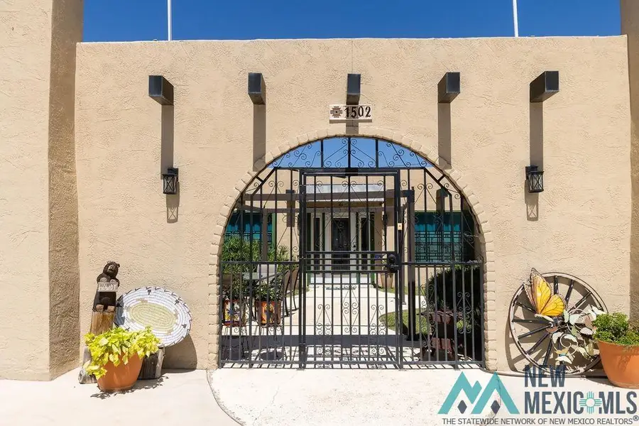 1502 Mountain Shadow Drive, Carlsbad, NM 88220 - Image #3