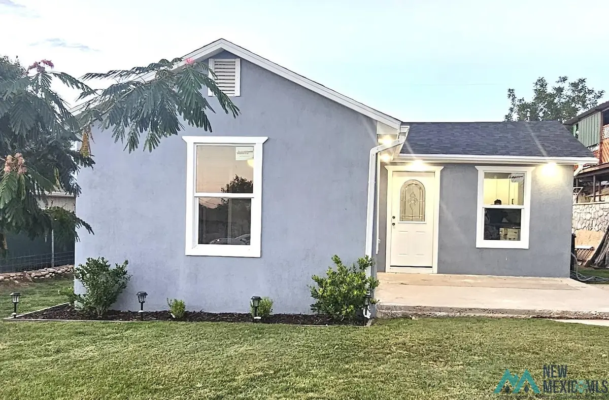 812 Presidio Street, Carlsbad, NM 88220 - Image #1
