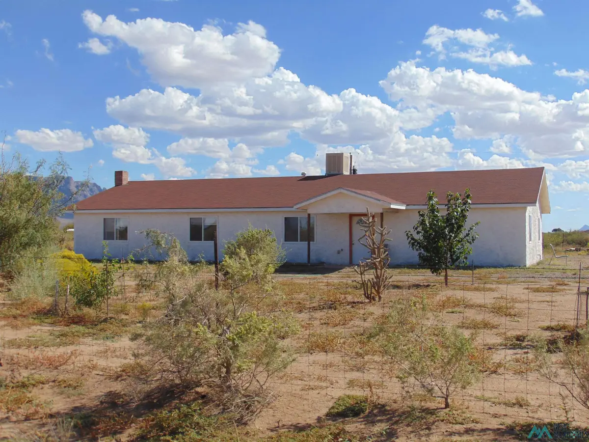 4530 SW Desert Willow Road, Deming, NM 88030 - Image #1