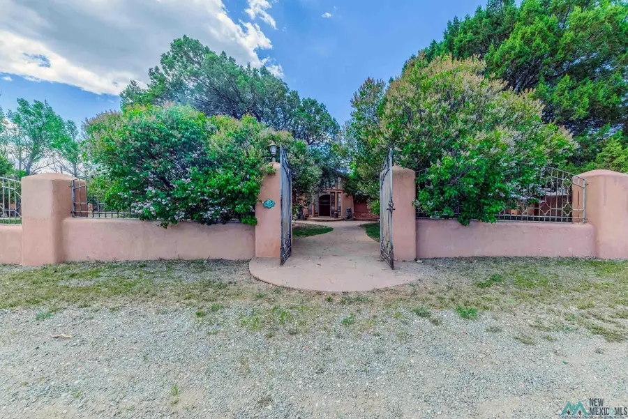 231 Cedar Crest Road, Nogal, NM 88341 - Image #2