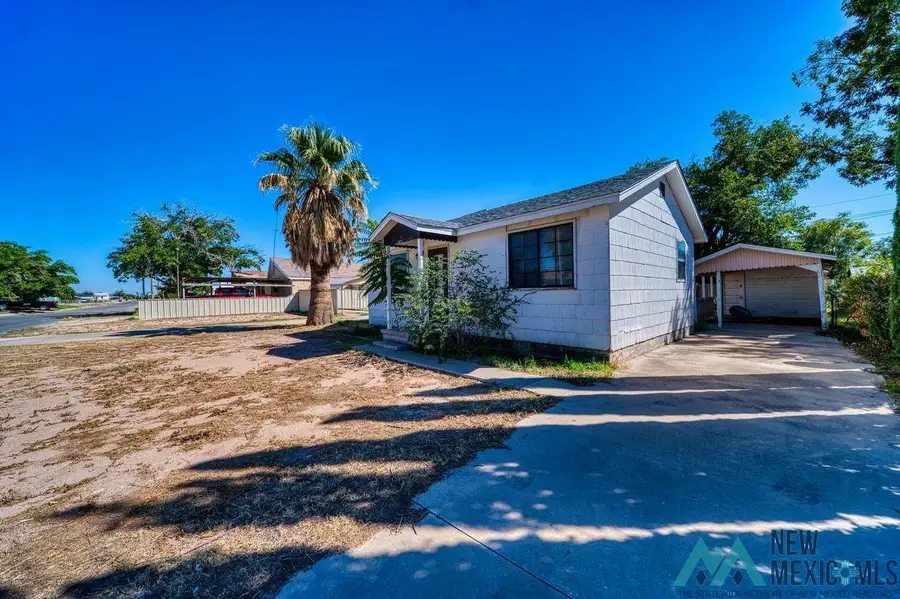 1403 A W Fox Street, Carlsbad, NM 88220 - Image #2