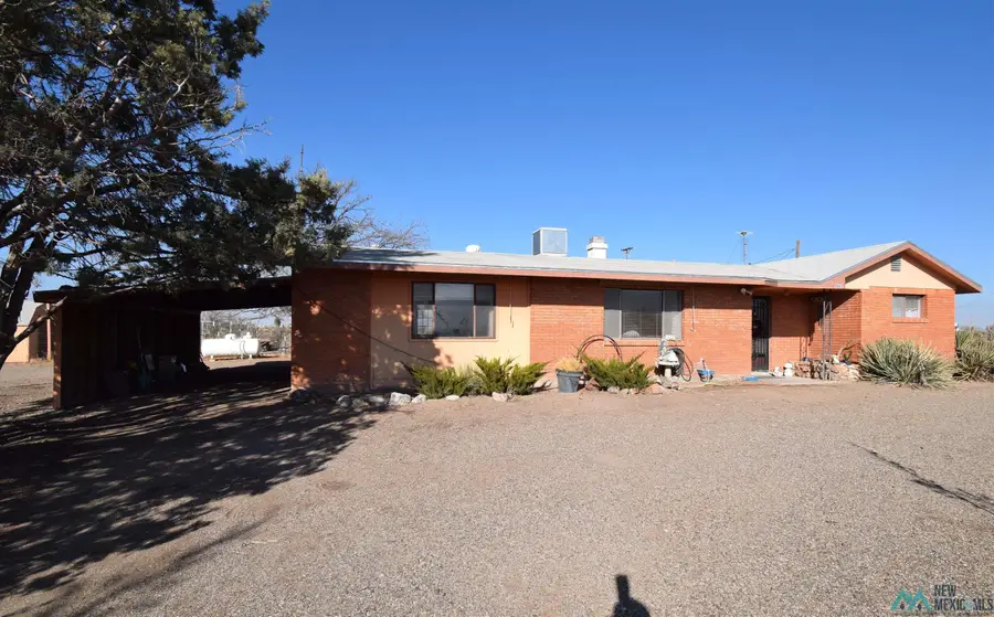 1865 Sunshine Rd Sw, Deming, NM 88030 - Image #2