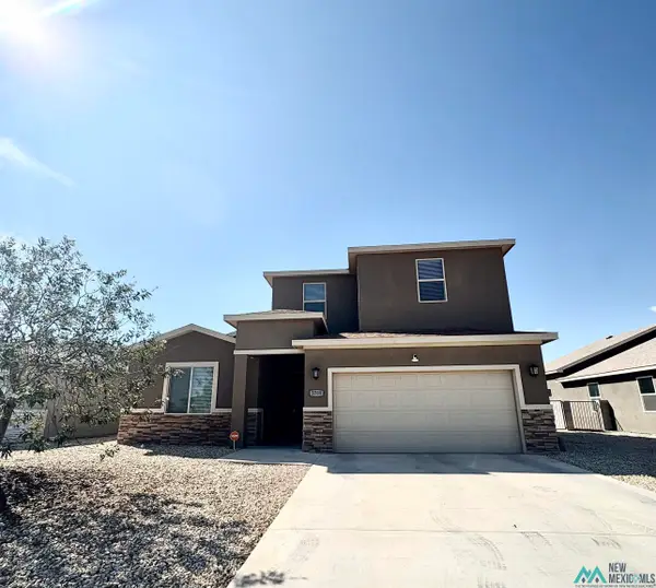 3709 Saguaro Drive, Carlsbad, NM 88220