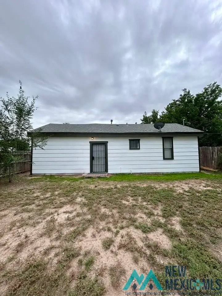 613 W Van Buren Street, Roswell, NM 88203 - Image #3