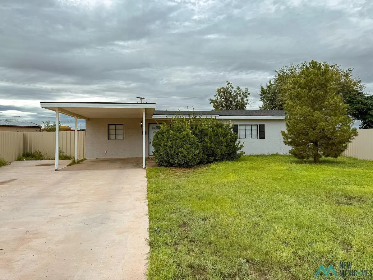 7 Oak Drive, Roswell, NM 88203 - Image #1