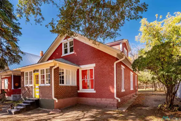 528 S 2nd Street, Raton, NM 87740