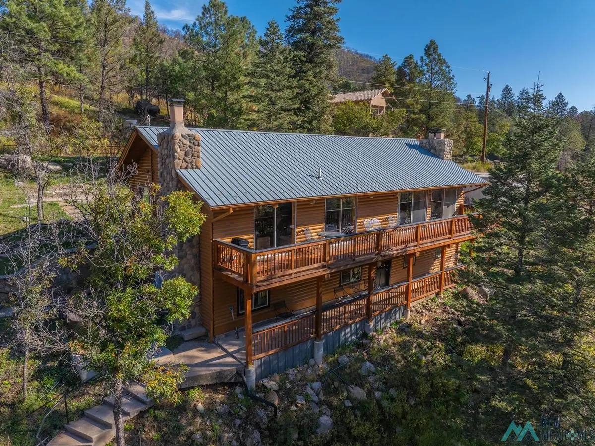 207 W Riverside Drive, Ruidoso, NM 88345 - Image #1