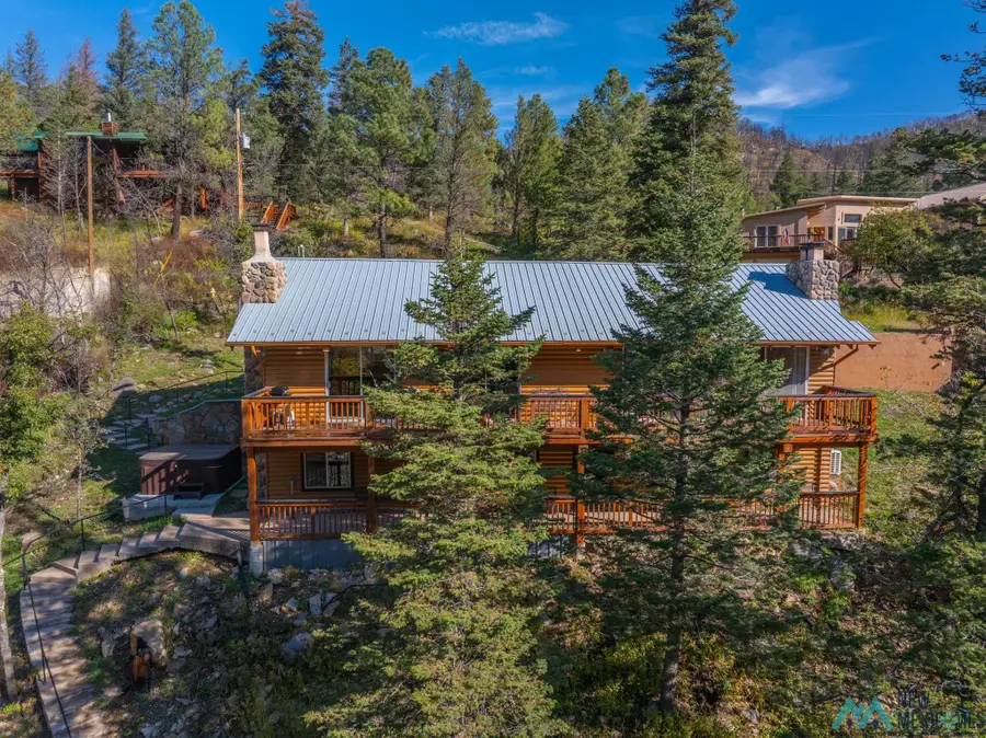 207 W Riverside Drive, Ruidoso, NM 88345 - Image #2