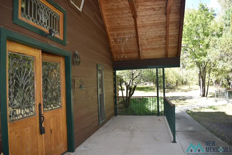 6 North Kingston Street, Kingston, NM 88042 - Image #2