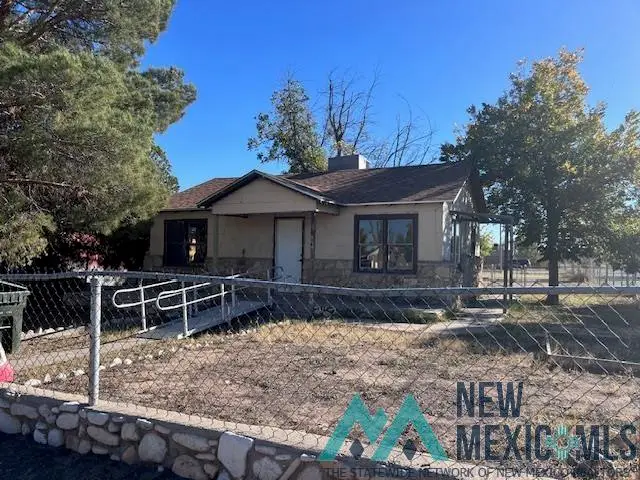 2019 Georgia Street, Carlsbad, NM 88220 - #1
