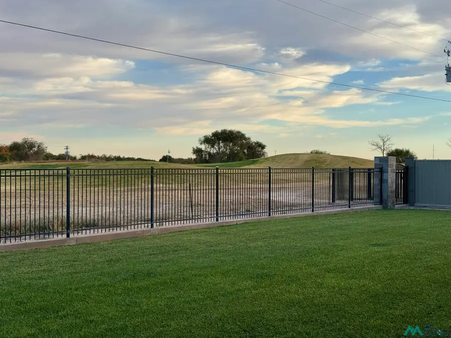 3307 W Richey Avenue, Artesia, NM 88210 - Image #3